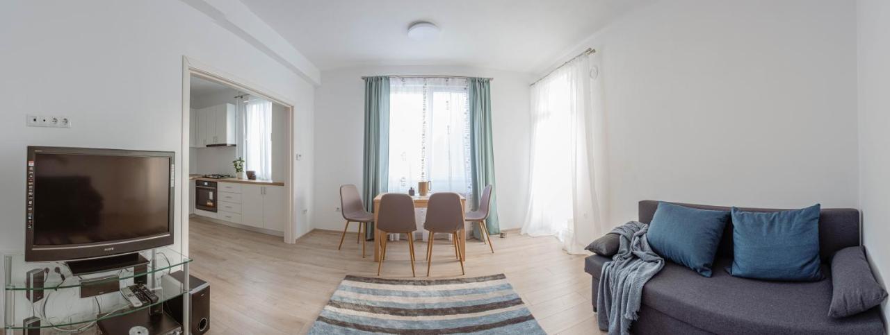 Solomon Apartments Ap 3 Sîngeorgiu de Mureş Exterior foto